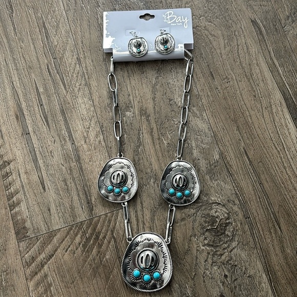 By The Bay NY Necklace/Earring Set,silver tone cowgirl hat,faux turquoise stones - Picture 2 of 10